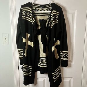 cream and black open cardigan